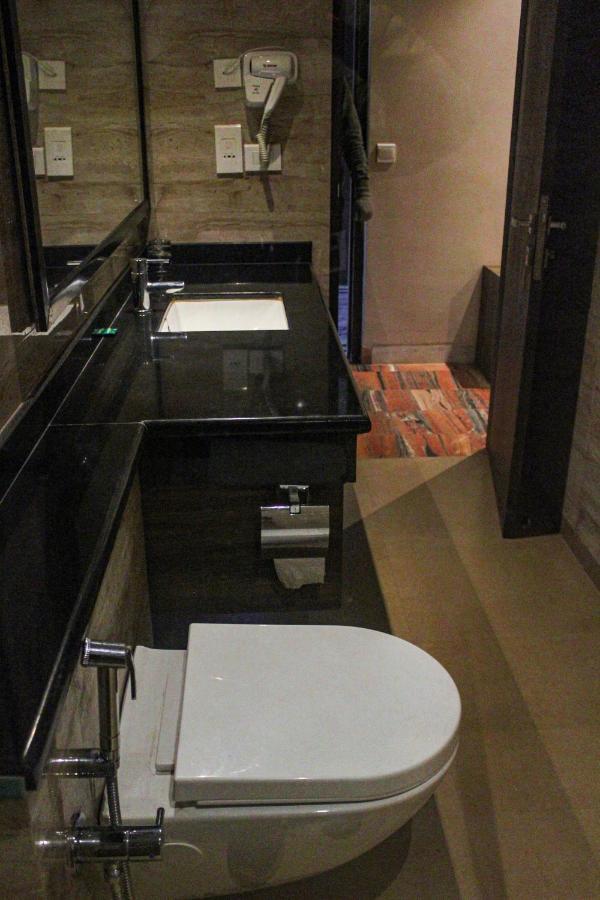 I-Towne' - A Unit Of Hotel Shivam International Deoghar Dış mekan fotoğraf